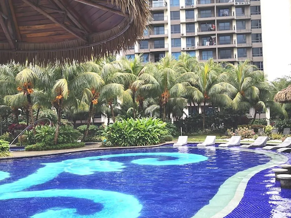 Apartment Sweet & Happy Ai Home - Laman Glasier, Country Garden Central Park Johor Bahru